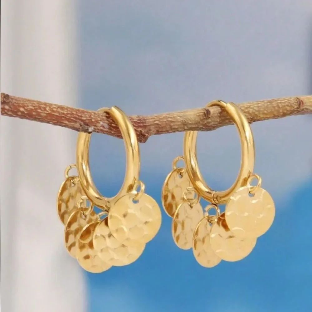 Hammered Disc Hoop Earrings A1706